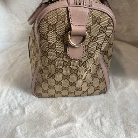 Gucci - Picture 2 of 5